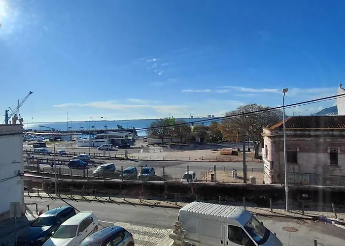 Tree House Ii Lägenhet Setúbal